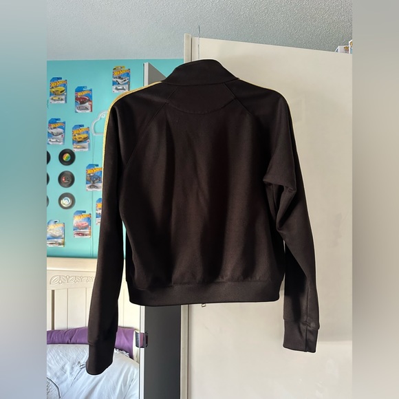 Women’s OVO zip up, size large, fits like a small as it is a cropped zip - Picture 4 of 4